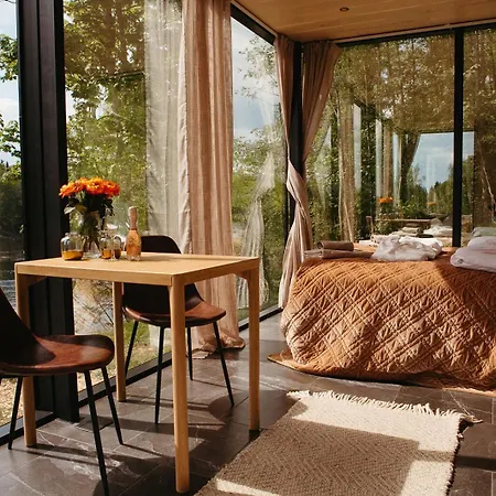 Wonderinn Riverside