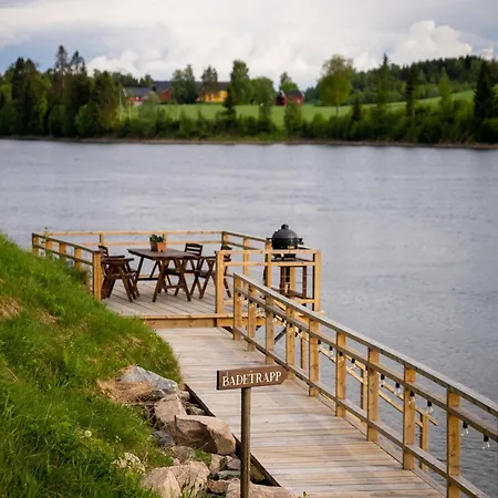 Wonderinn Riverside Guest house Arnes (Nes)