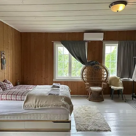 Gjestgiverier Wonderinn Riverside Årnes